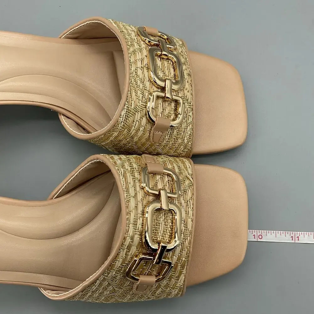 Good Choice color beige